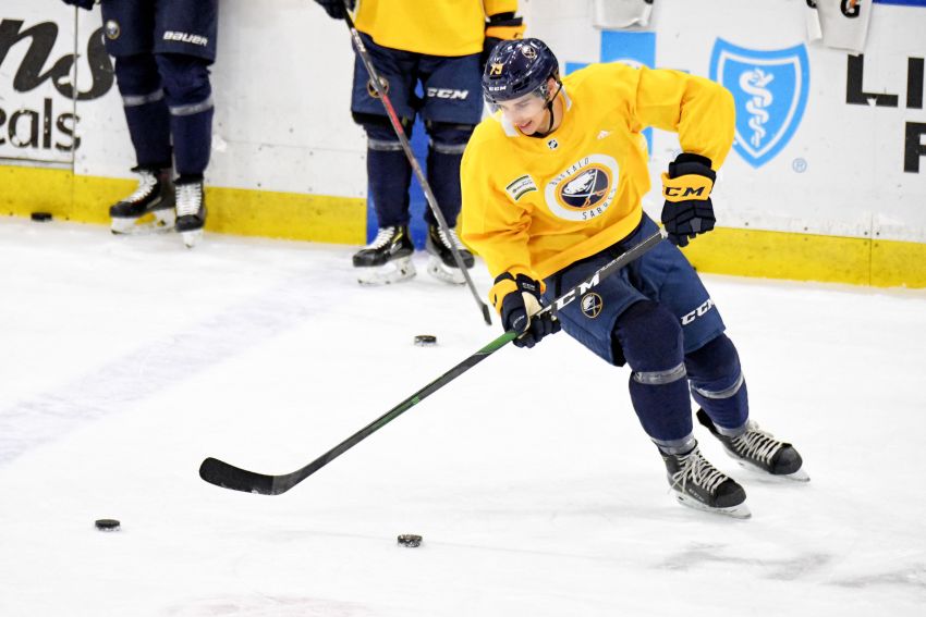 Dylan Cozens  Dylan, Buffalo sabres, Training camp