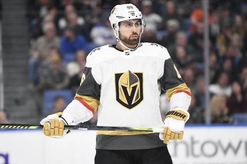 Alex Tuch using first road trip with Sabres to build relationships with