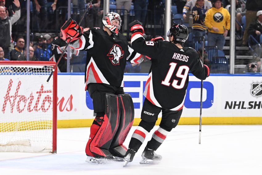 Craig Anderson gets 'perfect story' before retirement with Sabres' overtime  win - The Athletic